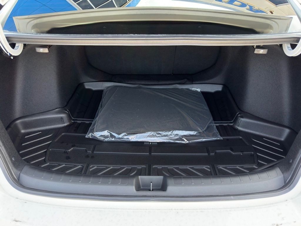 2026 Honda Civic Hybrid Sport White at Community Honda