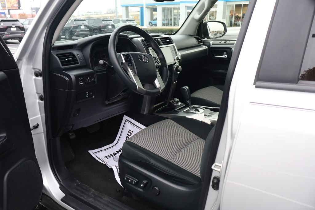 Thumbnail: 2024 Toyota 4Runner - 13