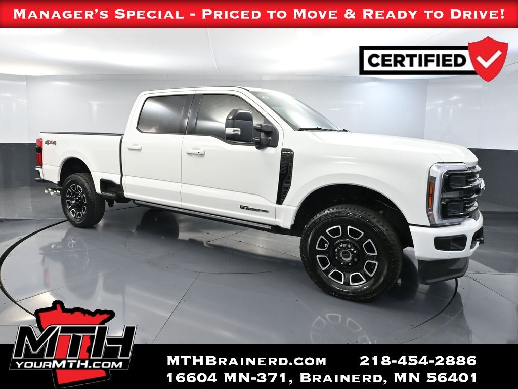 Star White Metallic Tri-Coat 2025 Ford F-250 Super Duty Platinum Crew Cab 4WD Pickup Truck Four-Wheel Drive Automatic