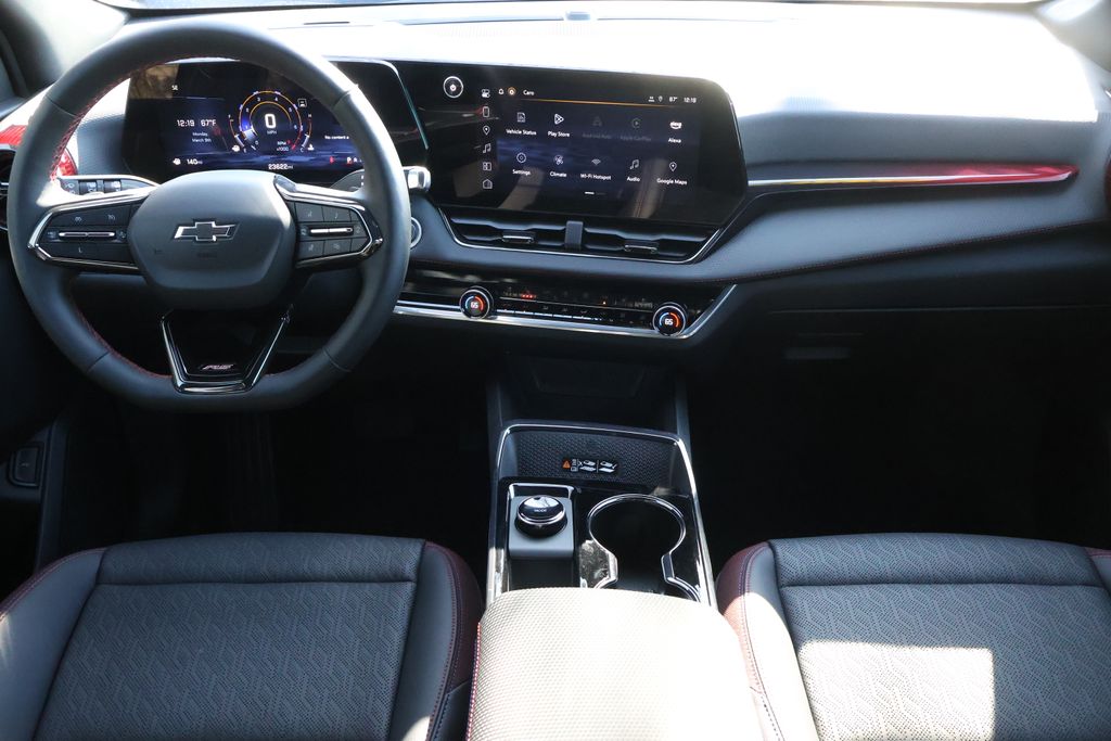 Thumbnail: 2025 Chevrolet Equinox - 16