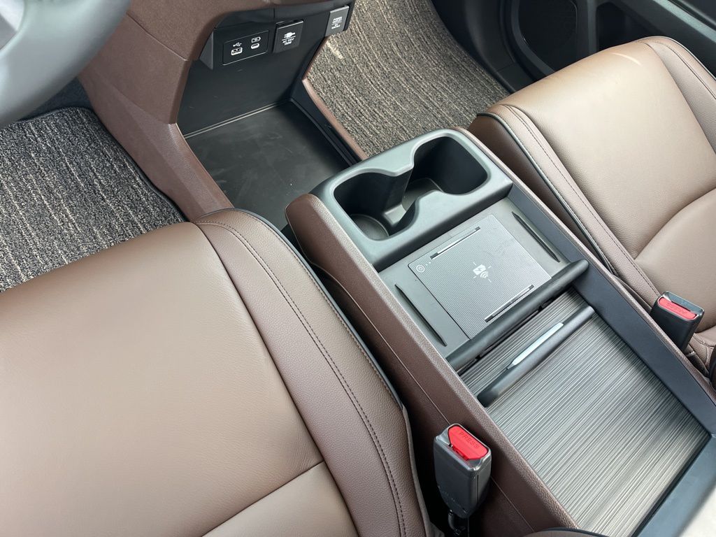 Thumbnail: 2026 Honda Odyssey - 12