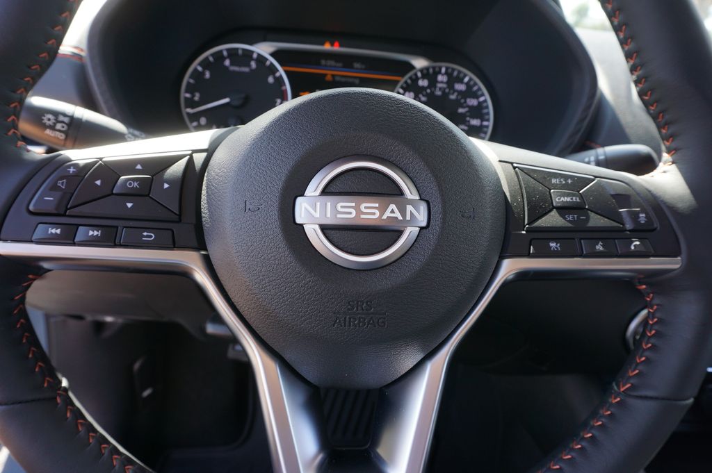 2024 Nissan Sentra SR 17