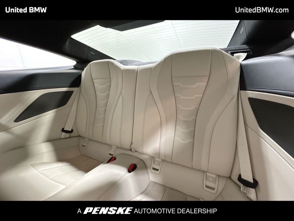 Thumbnail: 2022 BMW 8 Series - 20