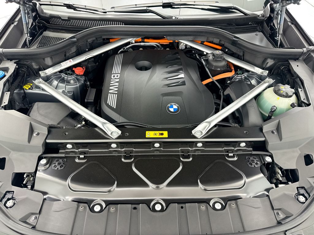 Thumbnail: 2026 BMW X5 - 28