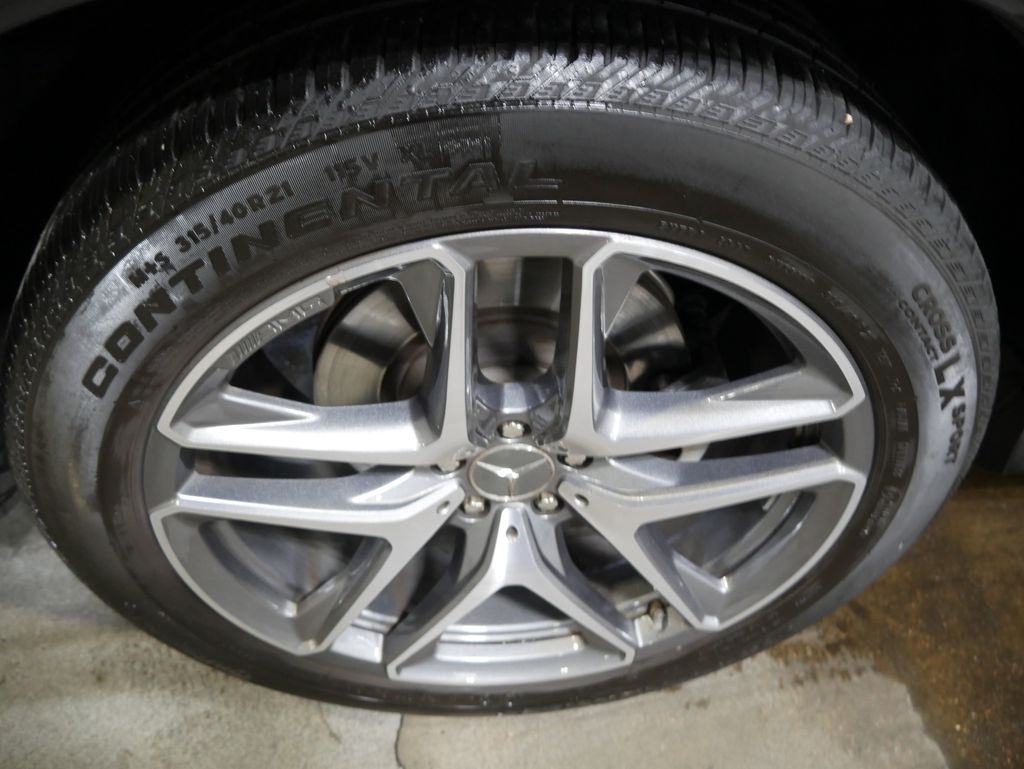 Thumbnail: 2025 Mercedes-Benz GLE - 14