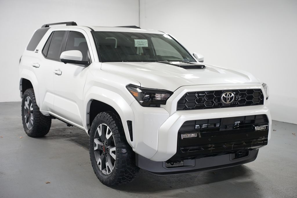 Thumbnail: 2025 Toyota 4Runner - 3