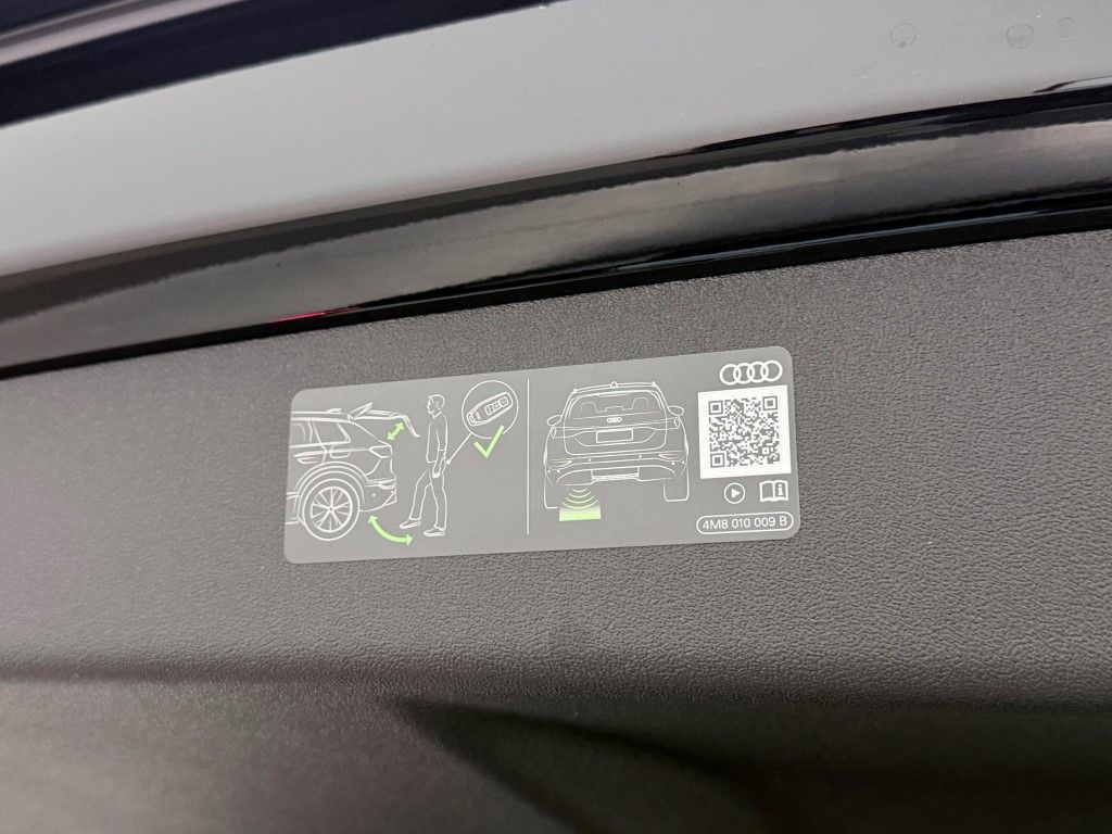 Thumbnail: 2025 Audi Q5 - 24