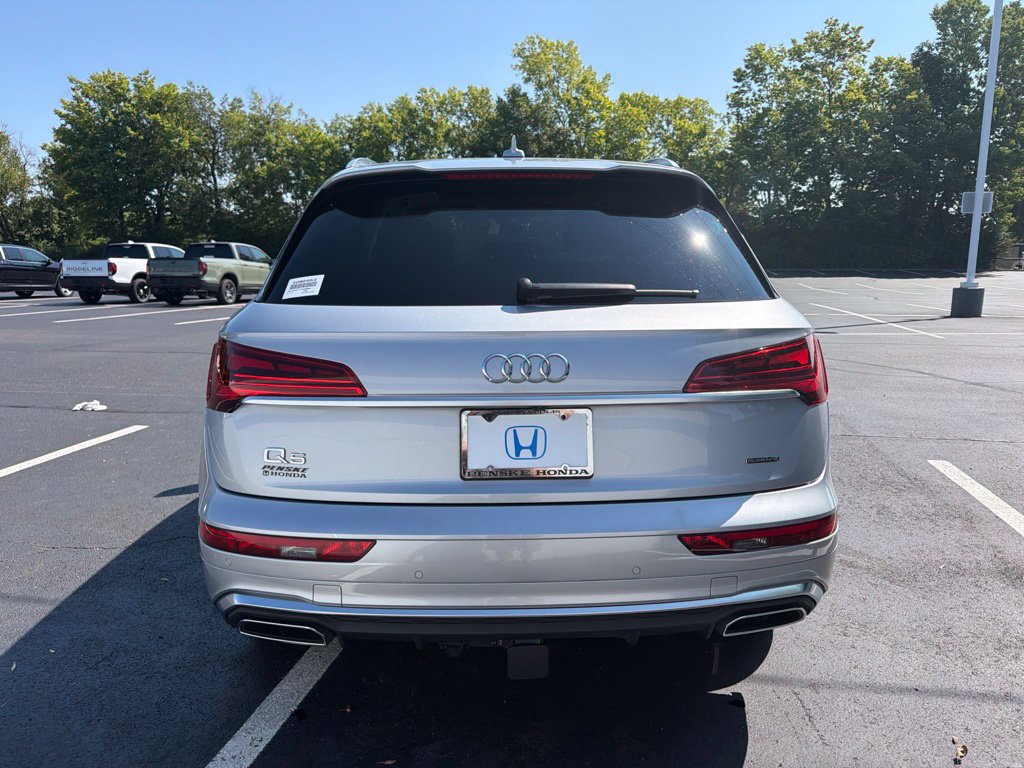 Thumbnail: 2023 Audi Q5 - 4