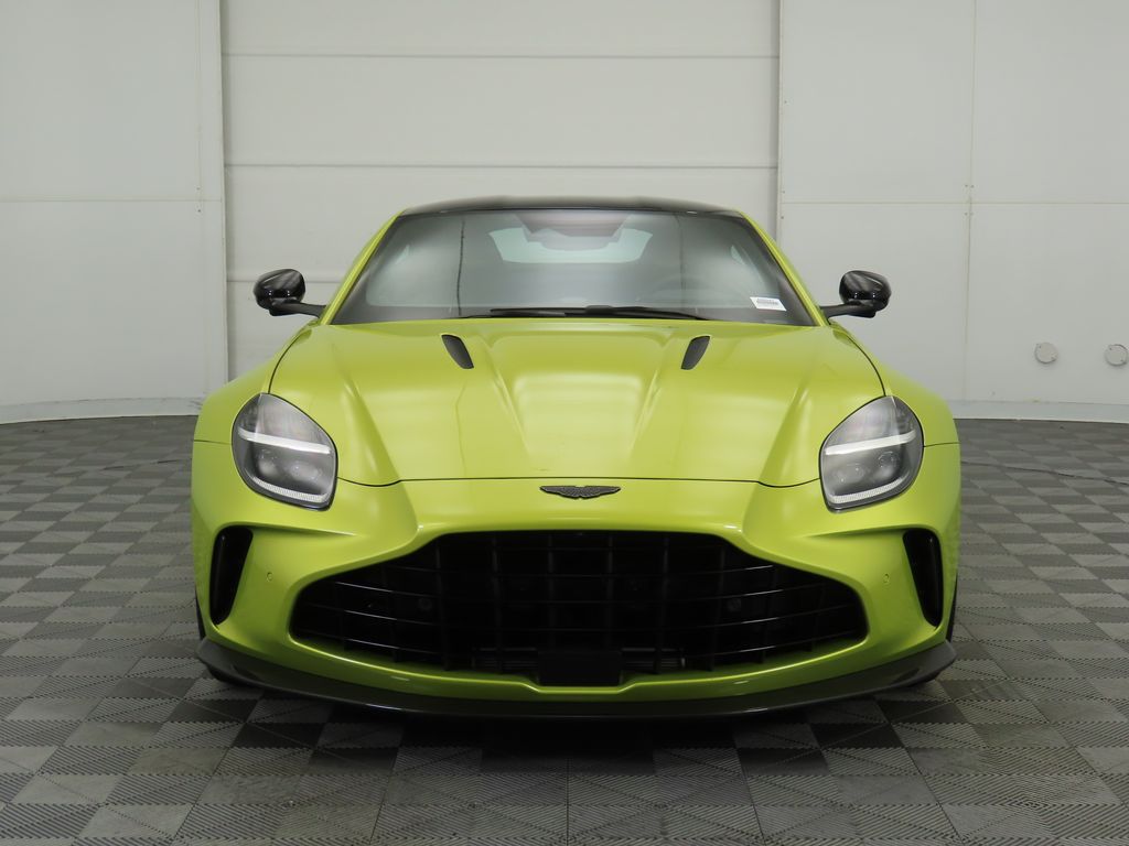 Thumbnail: 2025 Aston Martin Vantage - 2