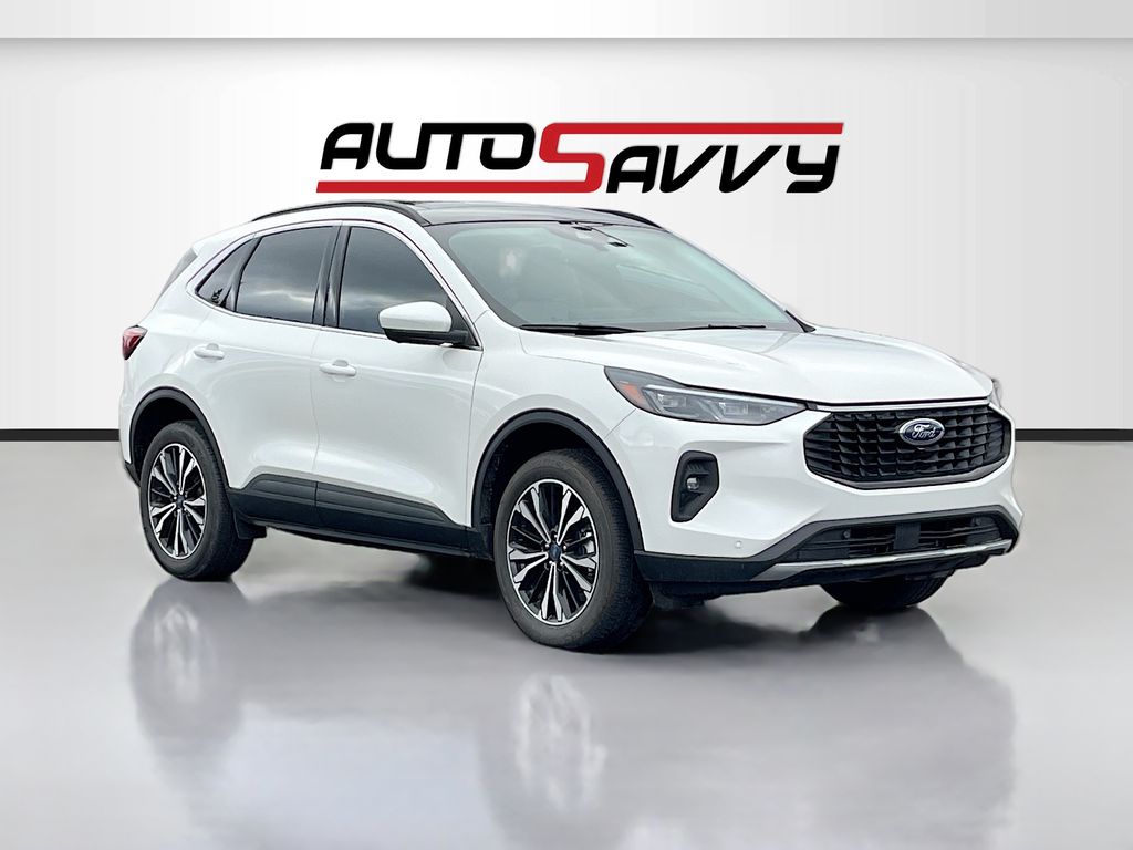2025 Ford Escape Platinum