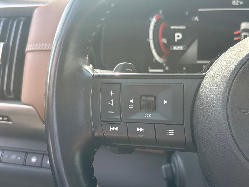Used 2023 Nissan Pathfinder SUV