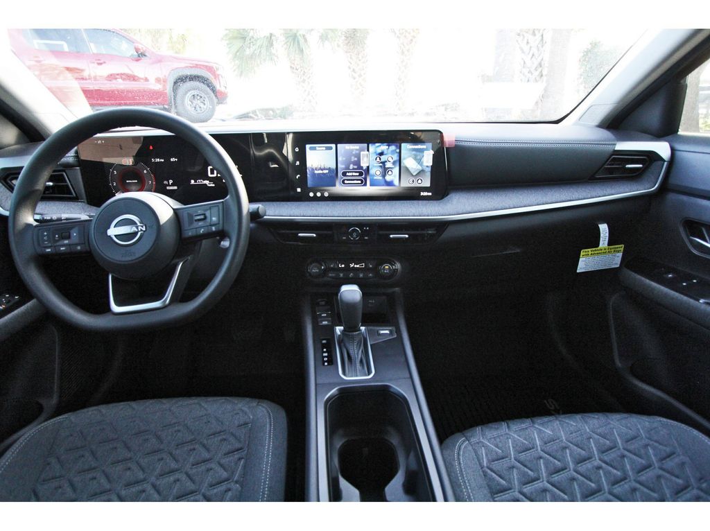 2026 Nissan Kicks SV - 8