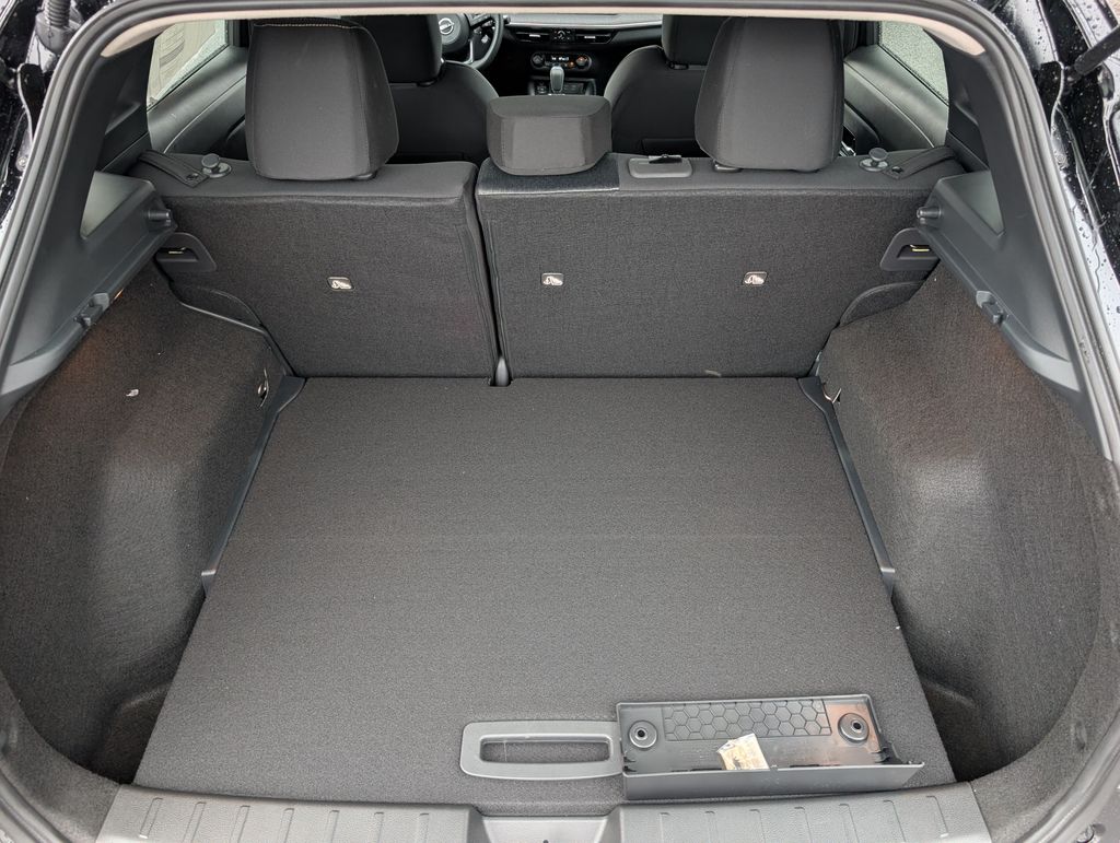 New 2026 Nissan Kicks SUV