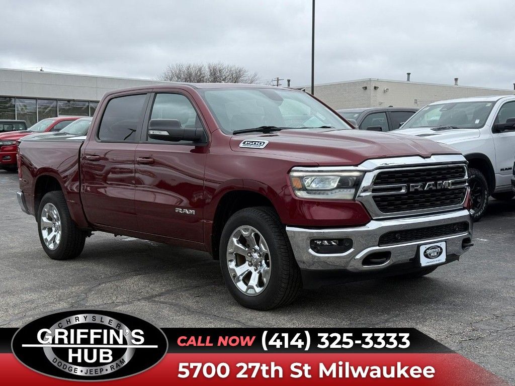 Delmonico Red Pearlcoat 2022 RAM 1500 Big Horn Crew Cab 4WD Pickup Truck Four-Wheel Drive 8-Speed Automatic