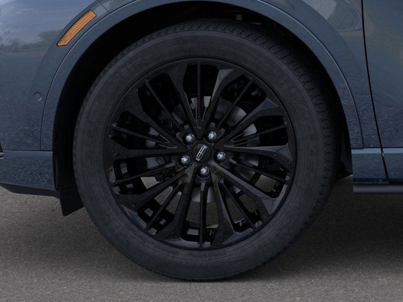 Thumbnail: 2025 Lincoln Corsair - 19