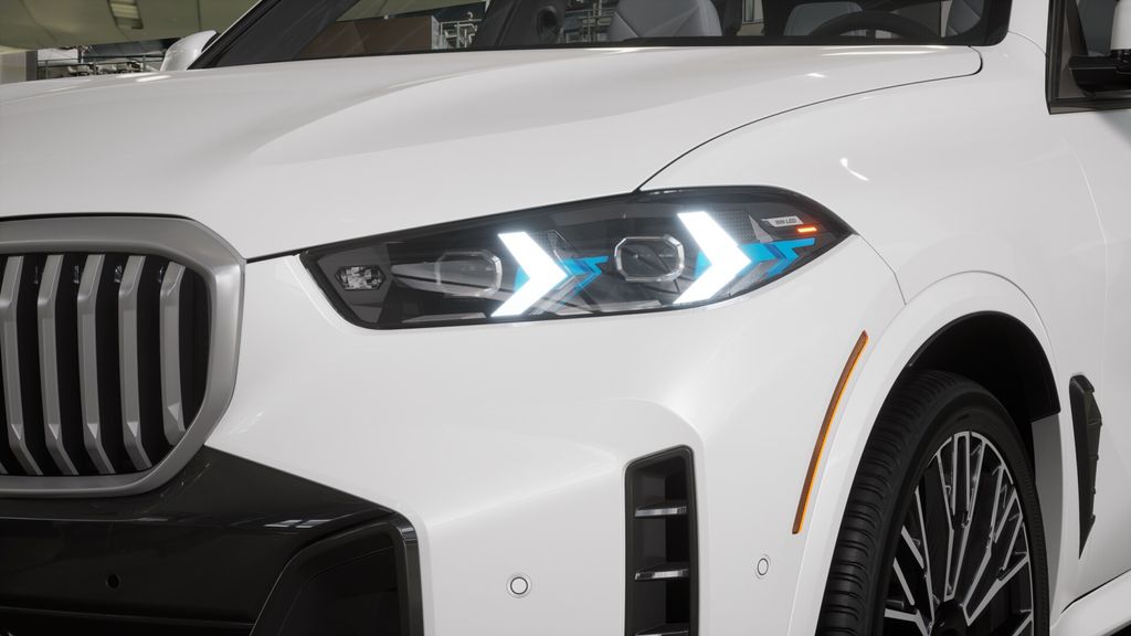 Thumbnail: 2026 BMW X5 - 32