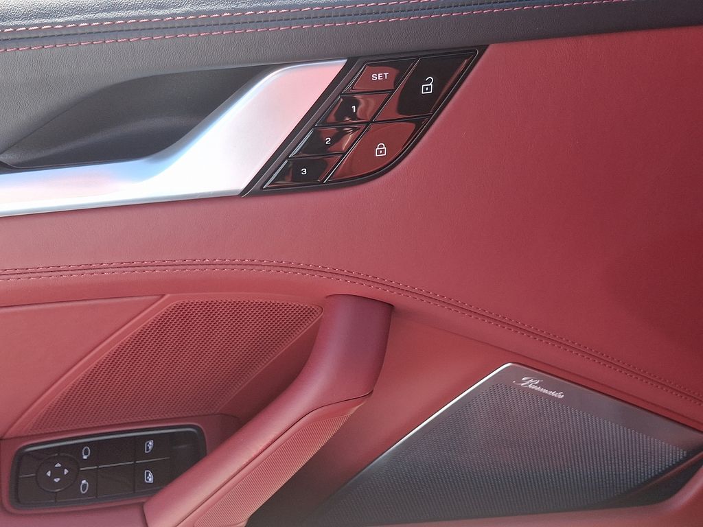 2020 Porsche 911 Carrera S 13