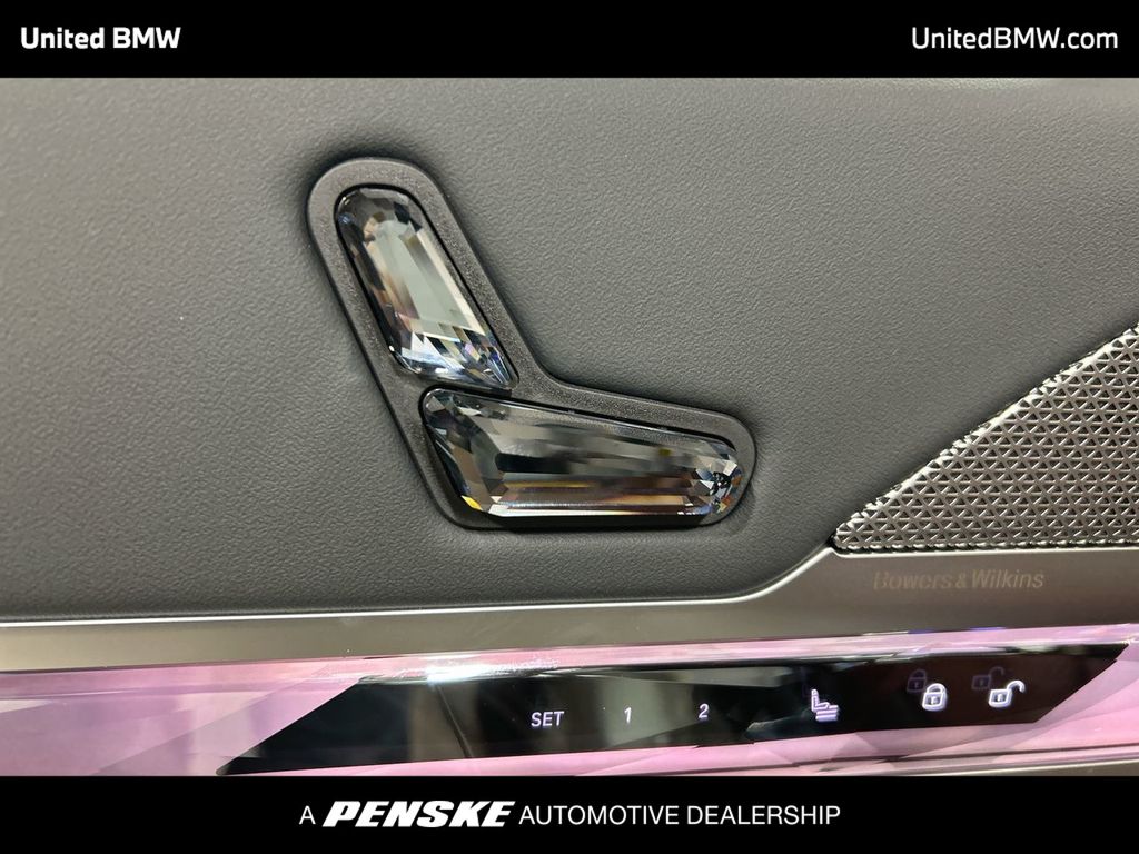 Thumbnail: 2026 BMW 7 Series - 12