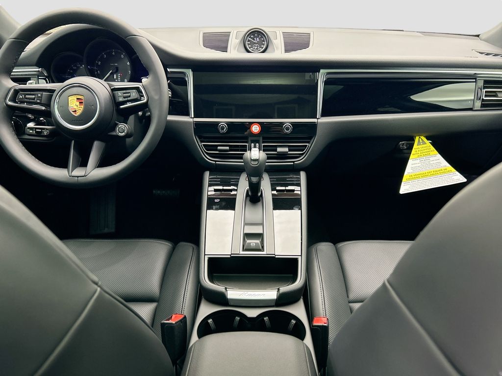 Thumbnail: 2026 Porsche Macan - 16