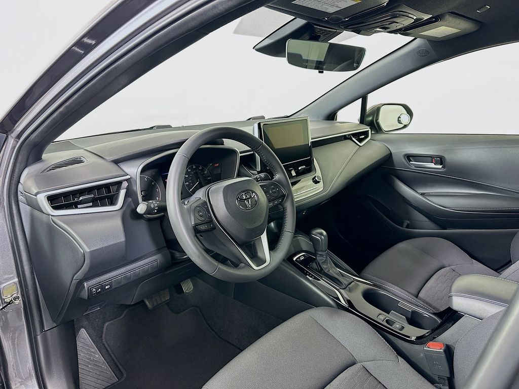 Thumbnail: 2023 Toyota Corolla - 9