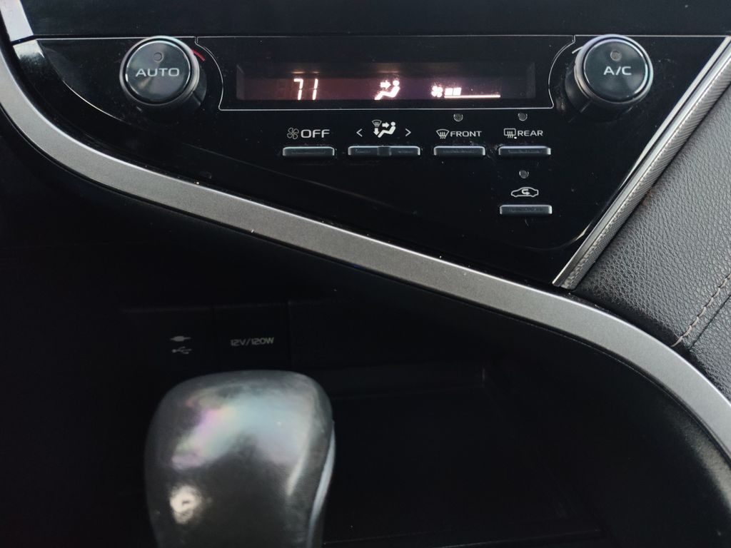 Used Car 2019 Toyota Camry  Se For Sale Under $15,000 In Austin, Texas