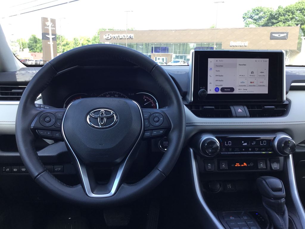 Thumbnail: 2023 Toyota RAV4 - 10