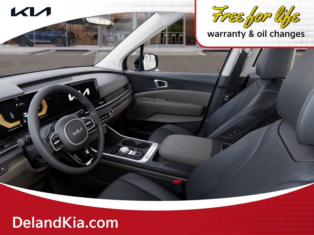 New 2026 Kia Carnival Hybrid Van