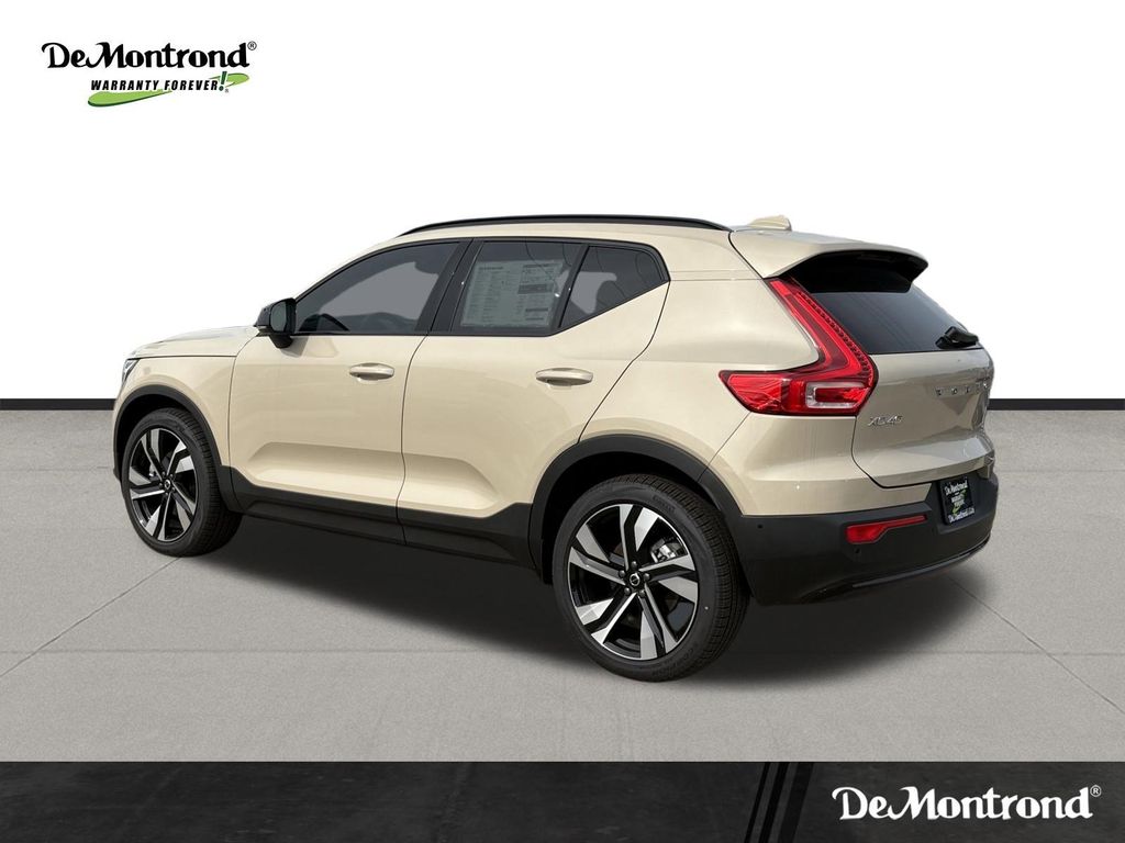 2026 Volvo XC40 B5 Ultra  at DeMontrond Automotive Group