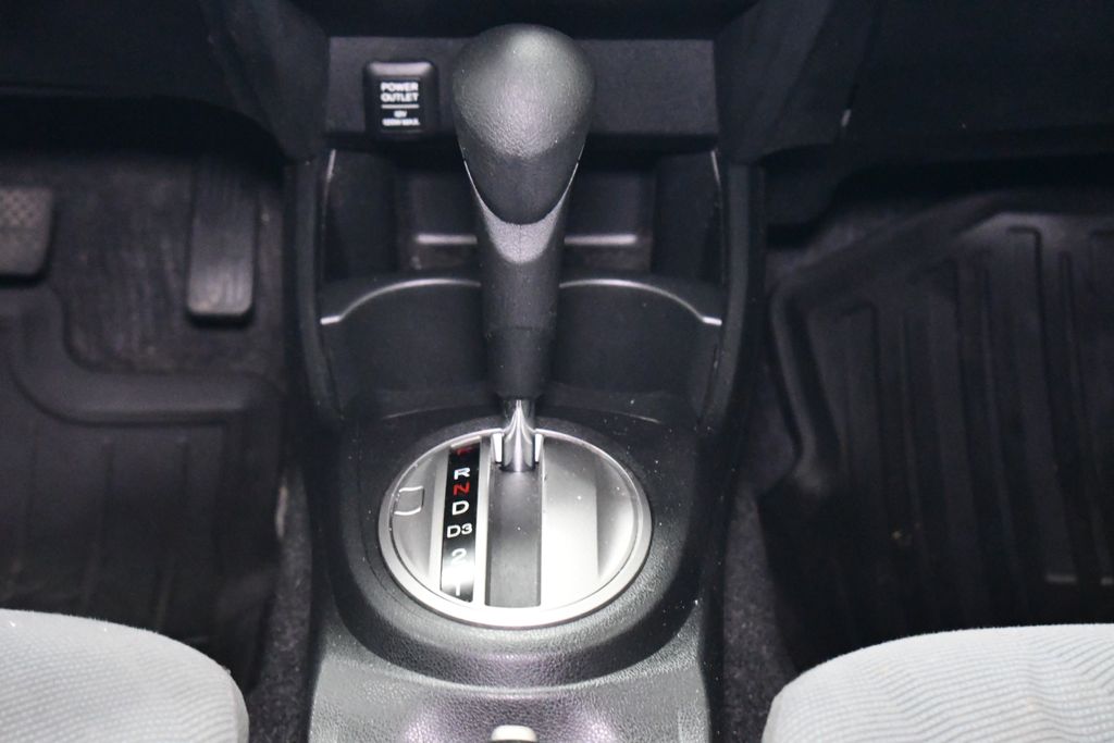 Thumbnail: 2013 Honda Fit - 19