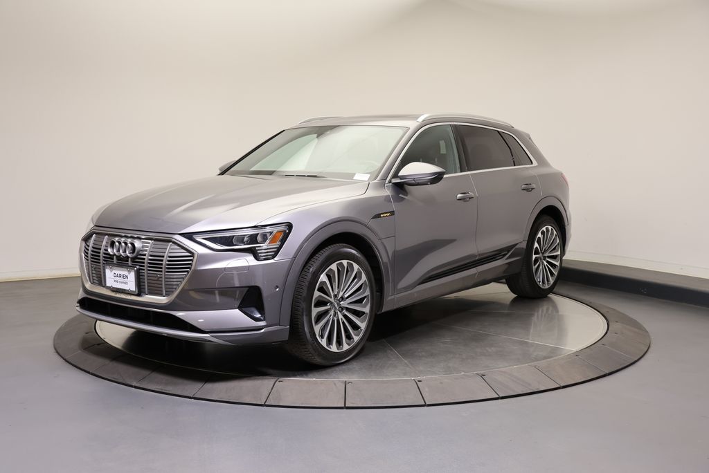 2019 Audi e-tron Prestige -
                  Darien, CT