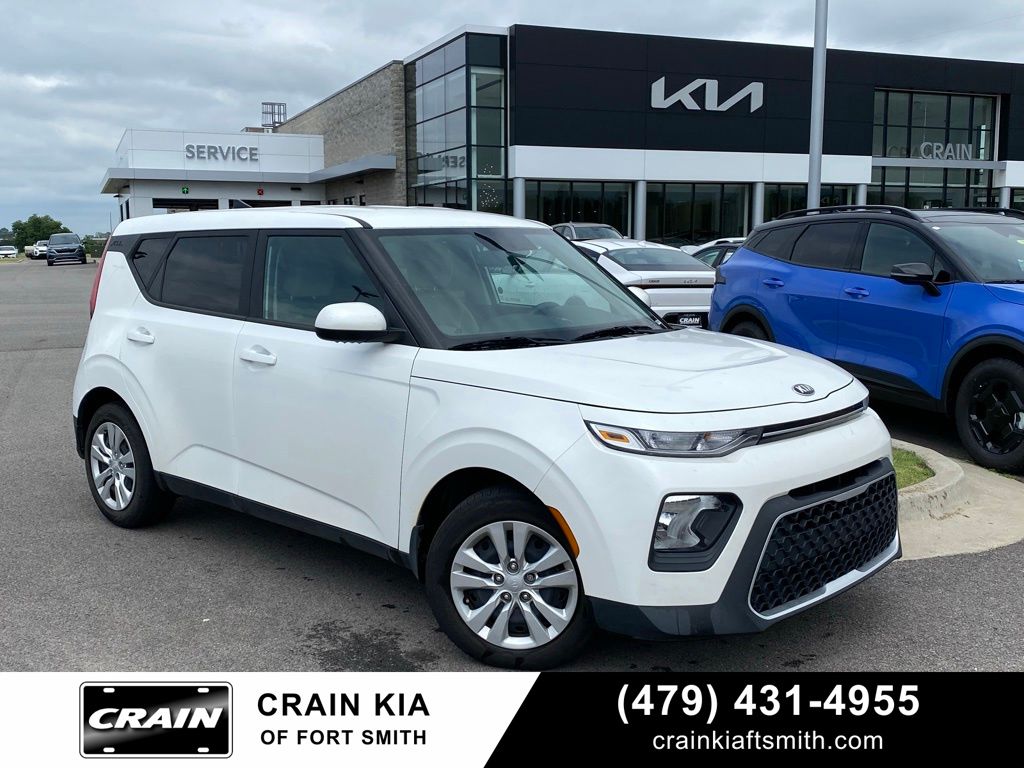 Snow White Pearl 2021 Kia Soul LX FWD SUV / Crossover Front-Wheel Drive Continuously Variable Transmission