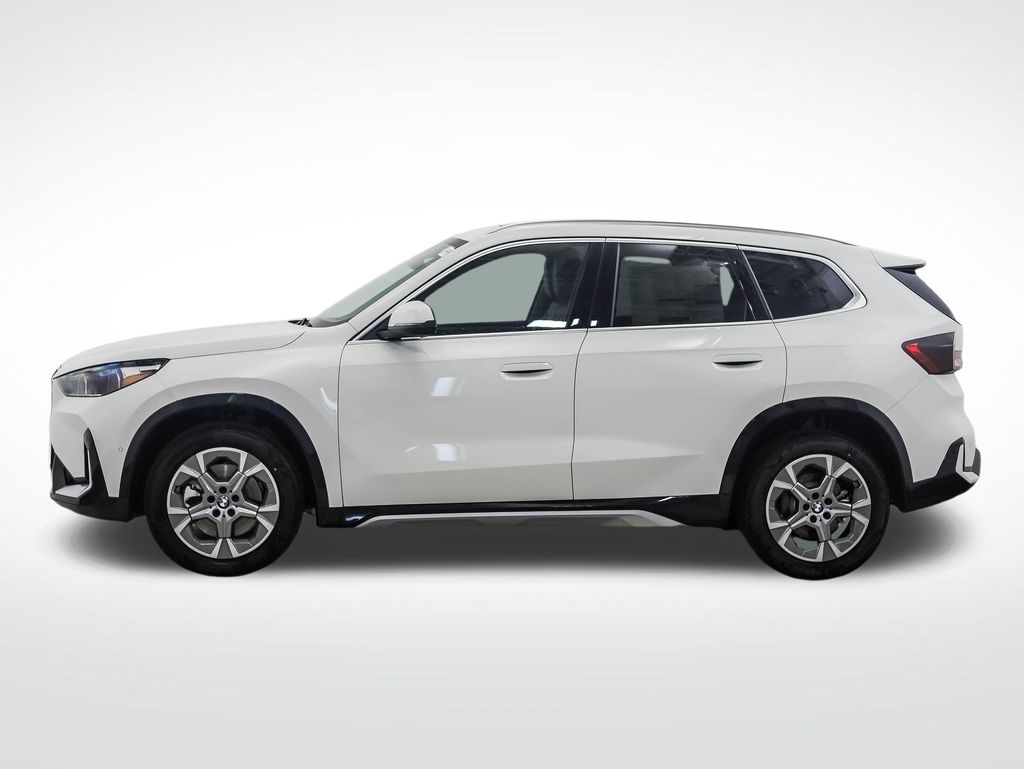 Thumbnail: 2026 BMW X1 - 2
