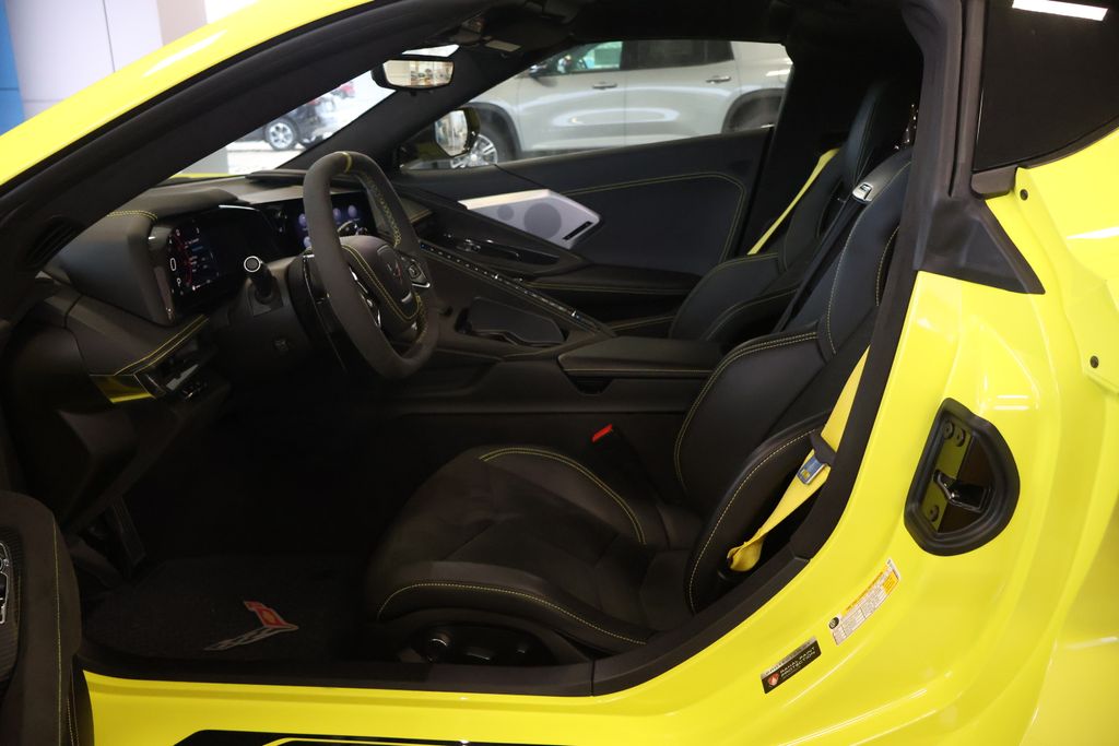 Thumbnail: 2021 Chevrolet Corvette - 17