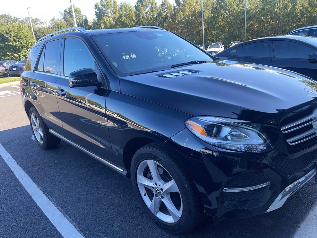 Thumbnail: 2018 Mercedes-Benz GLE - 2