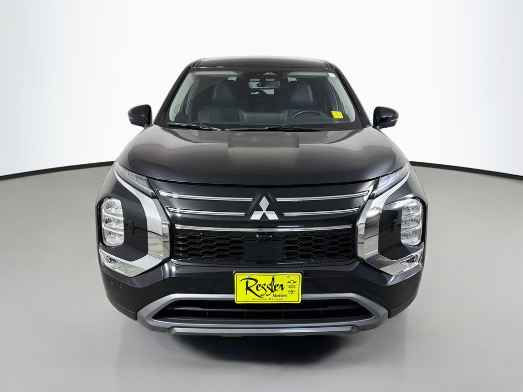 Used 2025 Mitsubishi Outlander SUV