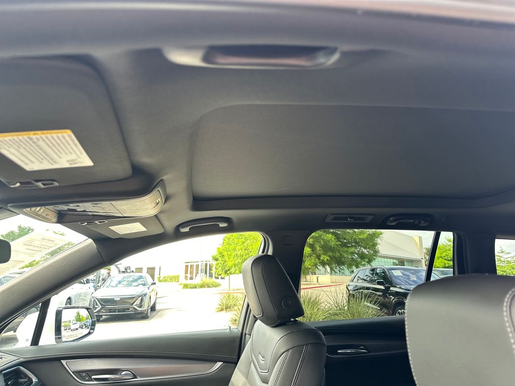 Used Car 2025 Cadillac Xt6  Luxury For Sale Under $50,000 In Austin, Texas
