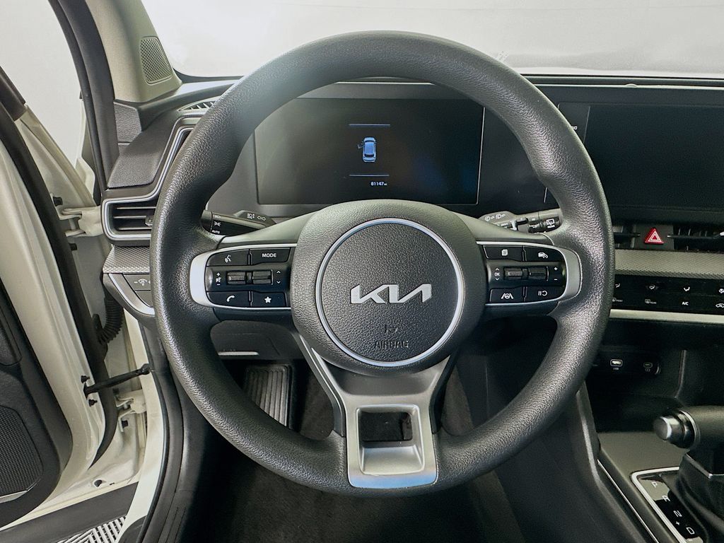 Thumbnail: 2023 Kia Sportage - 11