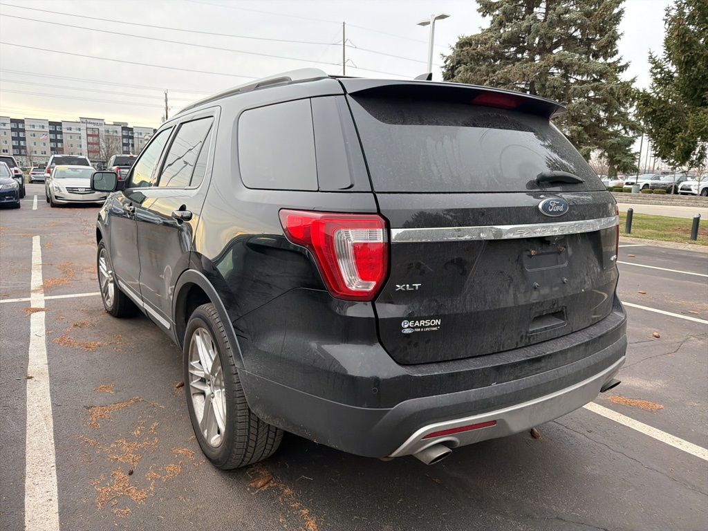 Thumbnail: 2017 Ford Explorer - 2