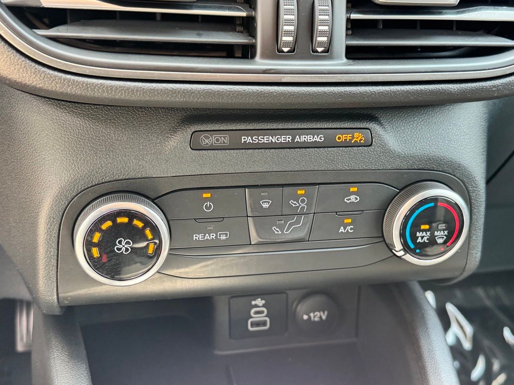 FordEscape17