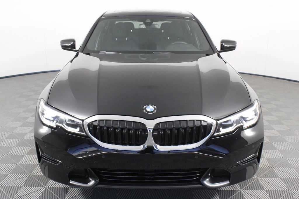 Thumbnail: 2020 BMW 3 Series - 2
