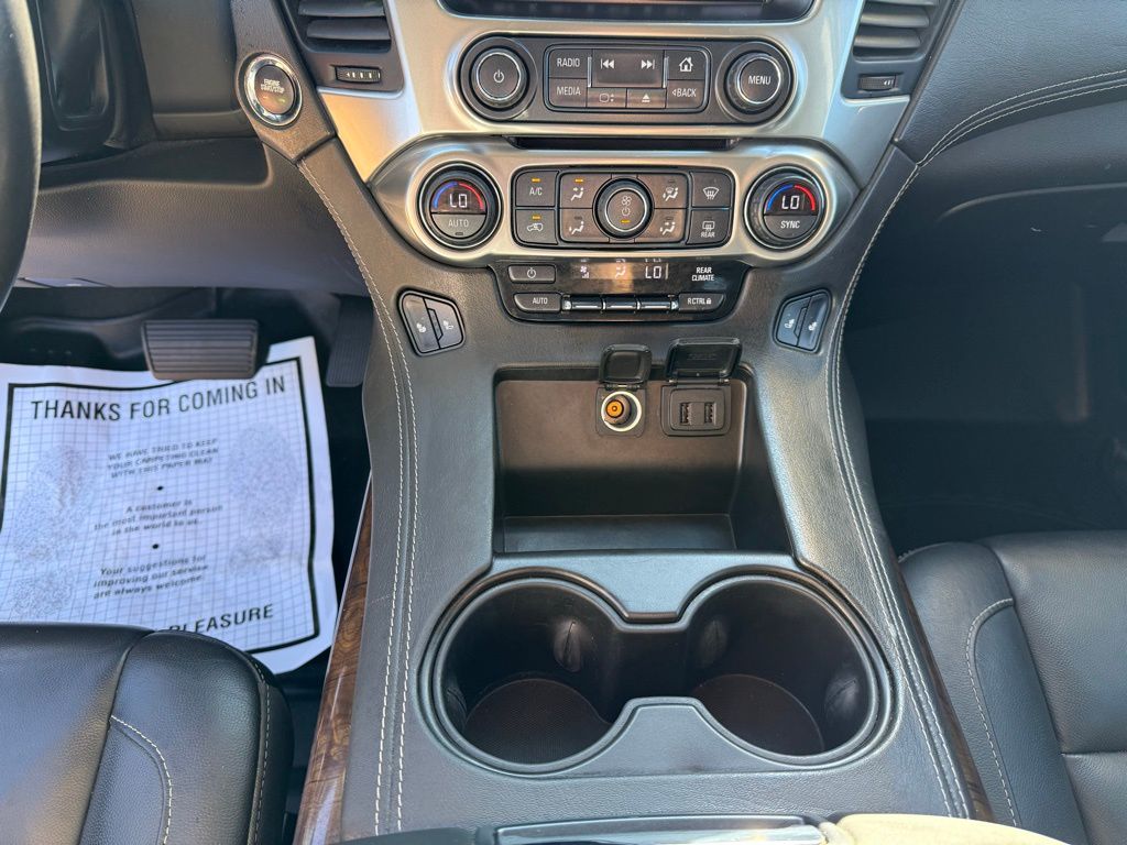 Thumbnail: 2019 Chevrolet Tahoe - 19