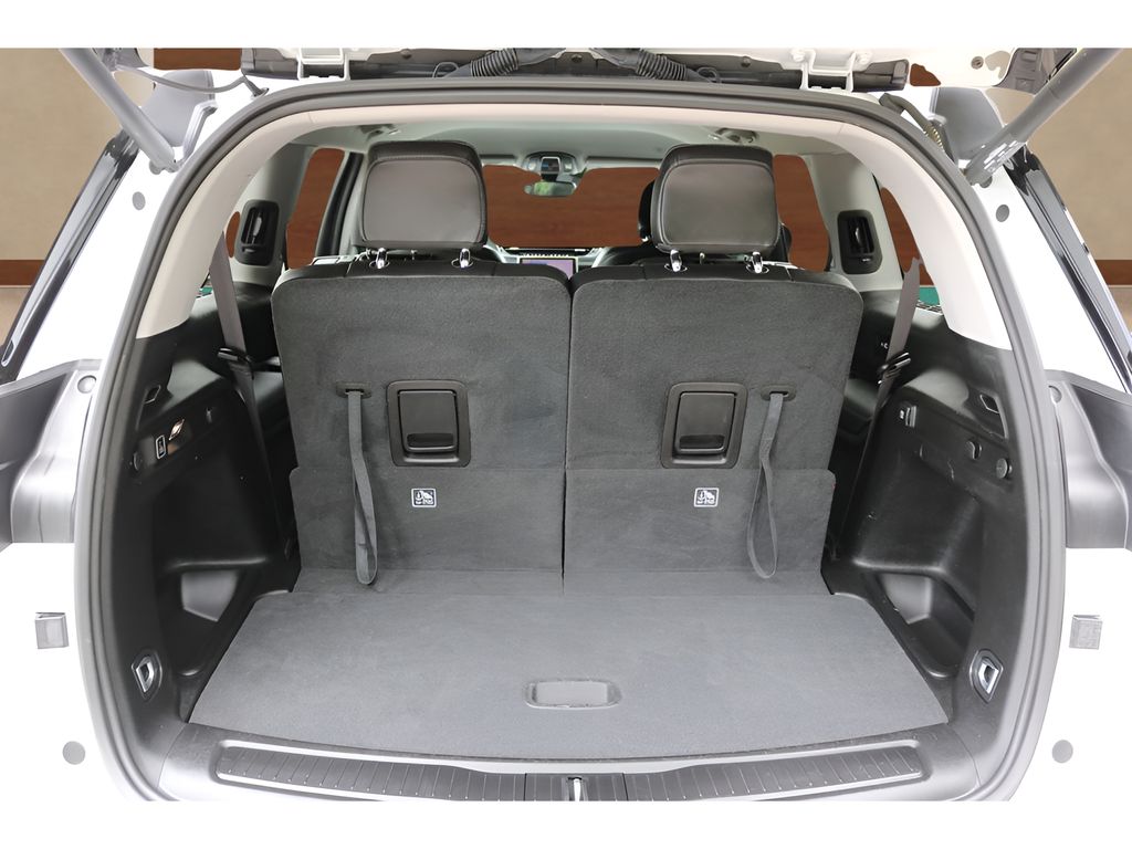 Used Car 2023 Jeep Grand Cherokee L  Limited For Sale Under $35,000 In Austin, Texas