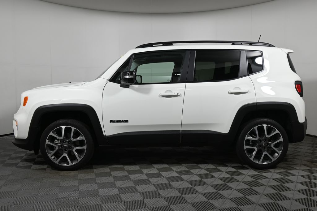 Thumbnail: 2022 Jeep Renegade - 2
