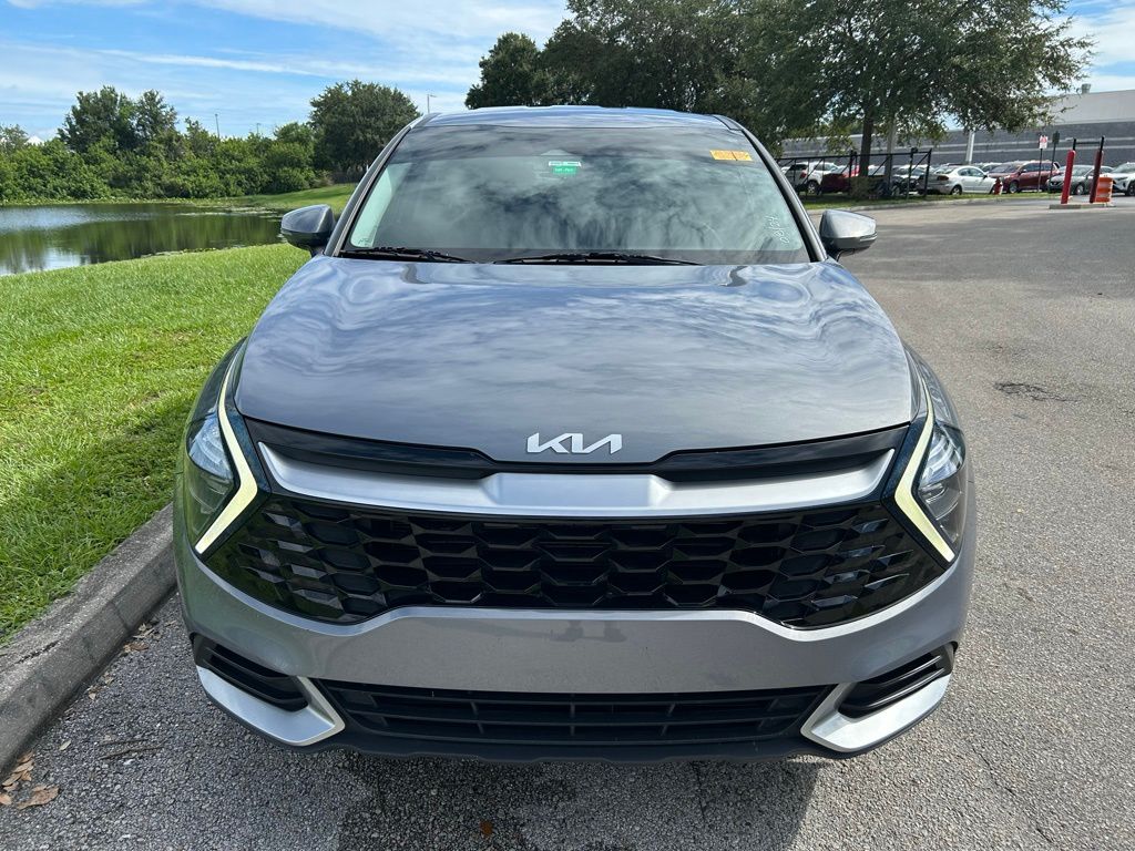 Thumbnail: 2023 Kia Sportage - 8