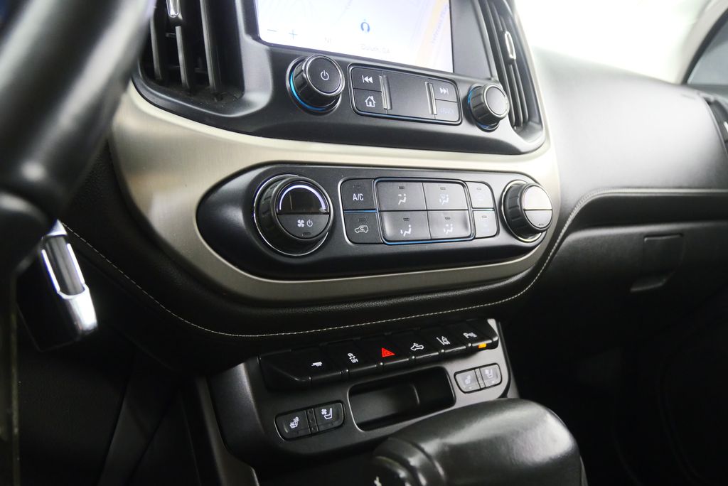 Thumbnail: 2019 GMC Canyon - 25