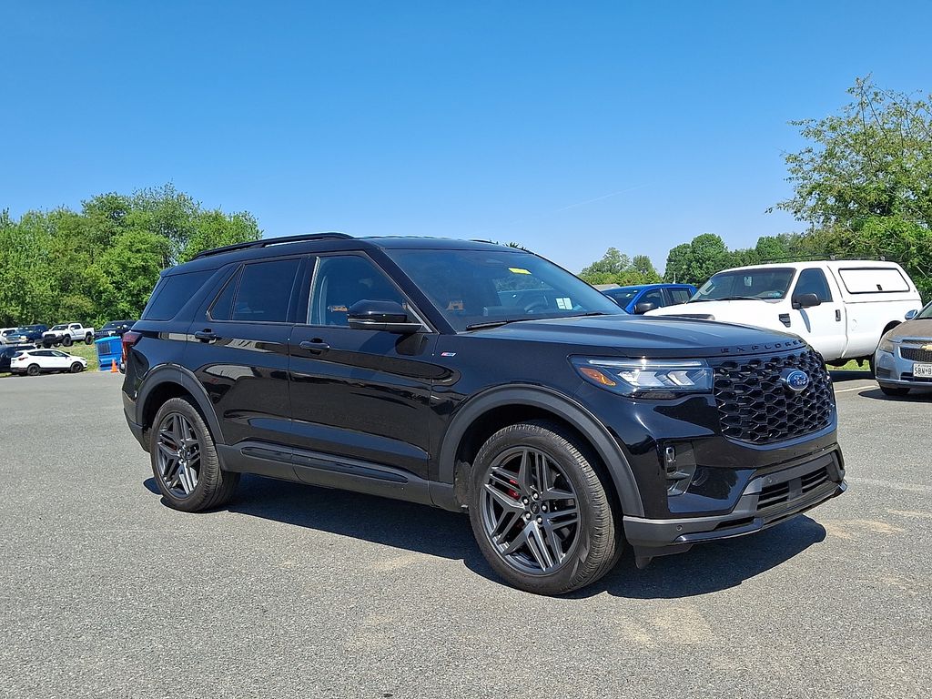 Agate Black Metallic 2025 Ford Explorer ST-Line AWD SUV / Crossover All-Wheel Drive Automatic