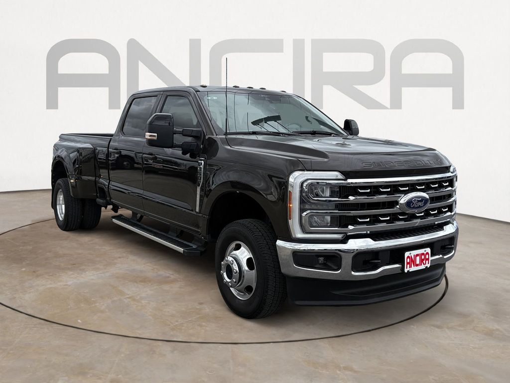 Used Car 2024 Ford F-350sd  Lariat For Sale Under $70,000 In Floresville, Texas