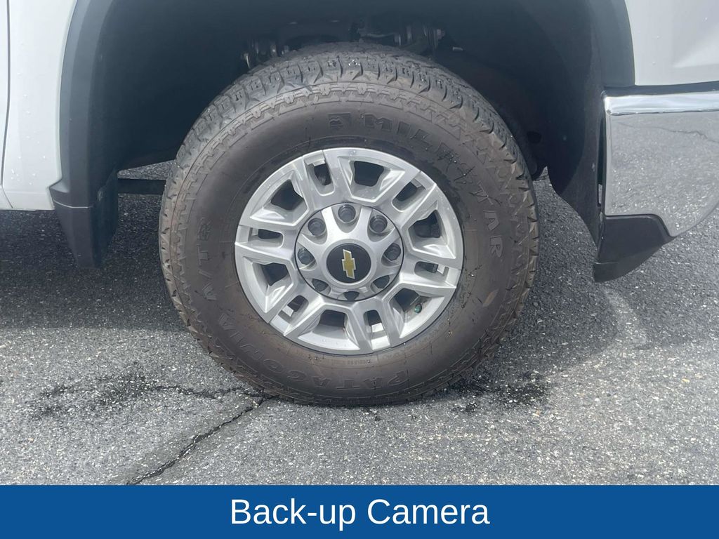2024 Chevrolet Silverado 2500HD LT - Photo 10