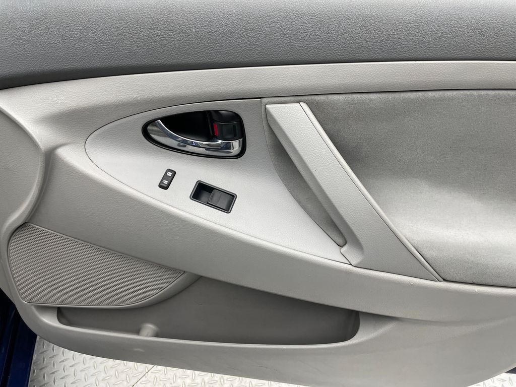 Thumbnail: 2007 Toyota Camry - 15