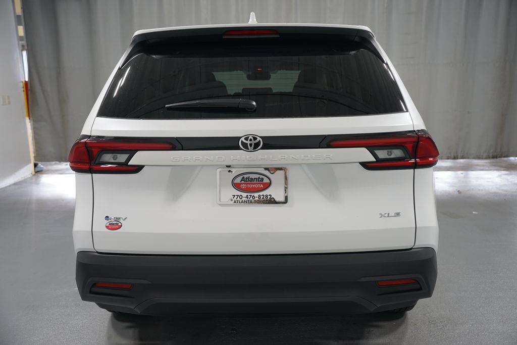 Thumbnail: 2026 Toyota Grand Highlander - 7